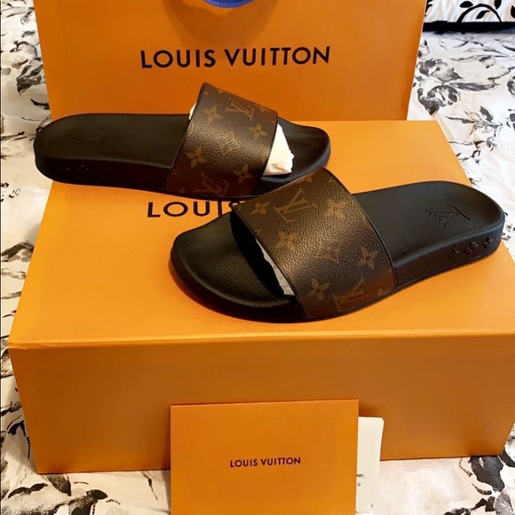 Louis Vuitton Shoes - Louis Vuitton Slides